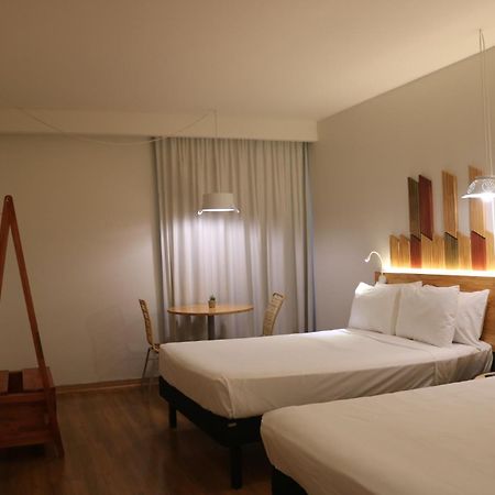 Hotel Nacional Inn Curitiba Santa Felicidade Zewnętrze zdjęcie