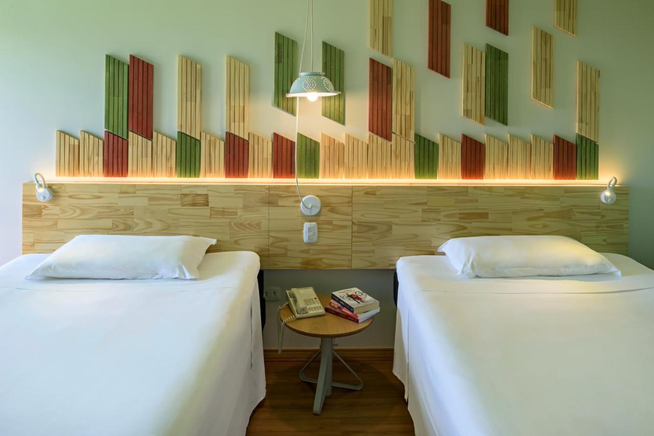 Hotel Nacional Inn Curitiba Santa Felicidade Zewnętrze zdjęcie