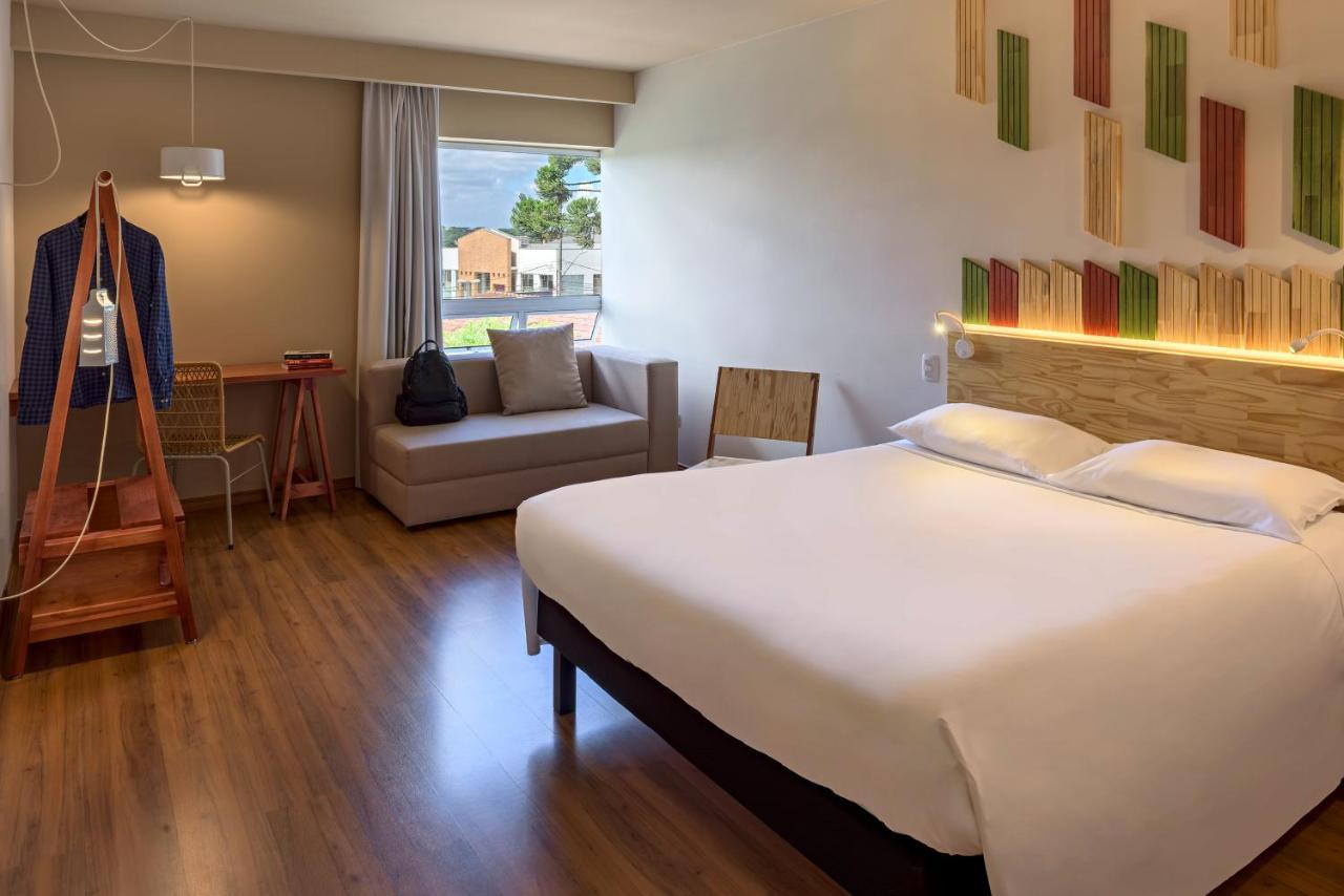 Hotel Nacional Inn Curitiba Santa Felicidade Zewnętrze zdjęcie