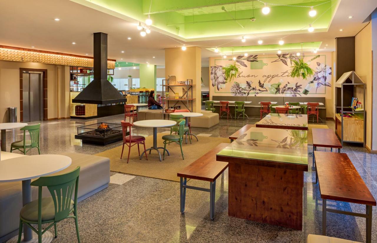 Hotel Nacional Inn Curitiba Santa Felicidade Zewnętrze zdjęcie